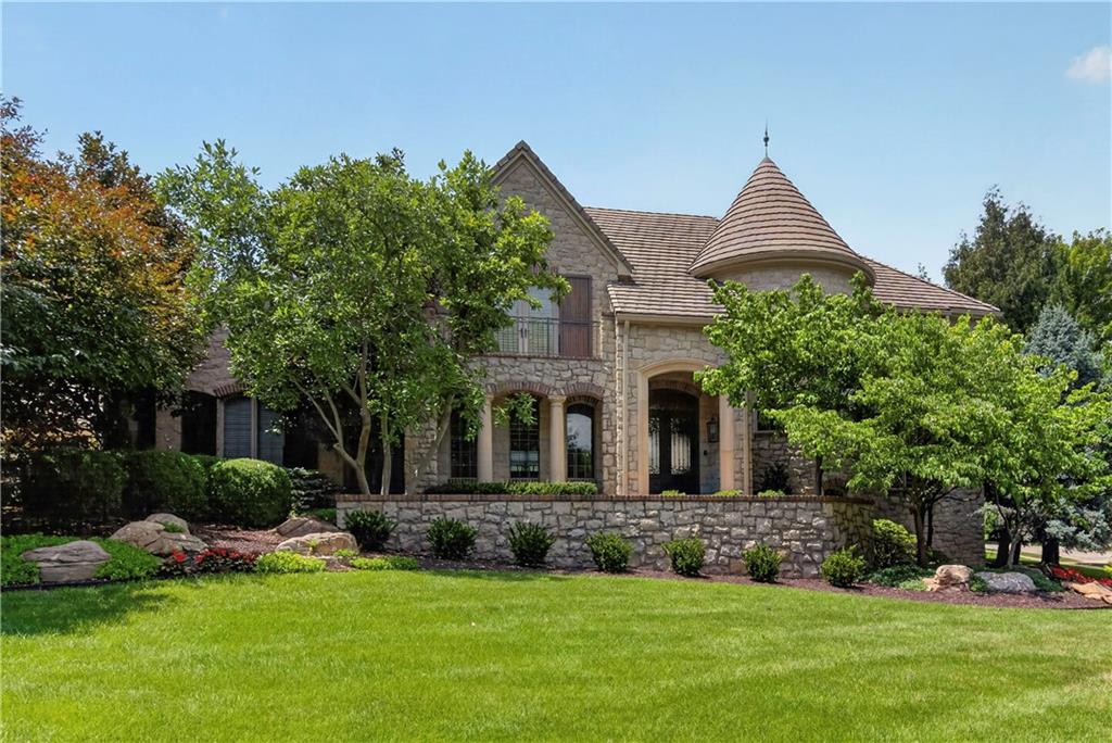 13908 HOWE Drive