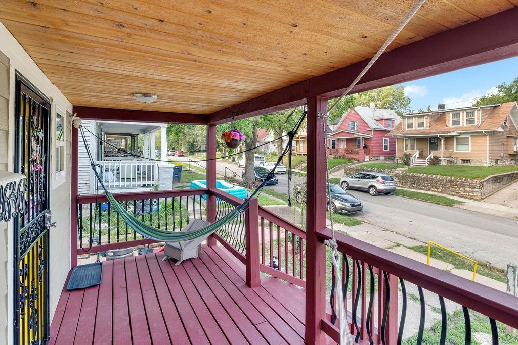 2636 Spruce Street