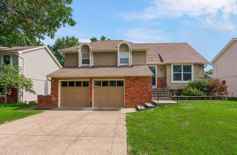 Photo of 1333 E 153rd Street, Olathe, KS 66062 (MLS # 2631897)