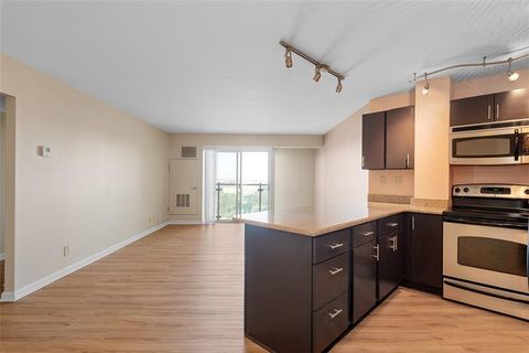 3838 Rainbow Boulevard 711 Kansas City KS 66103