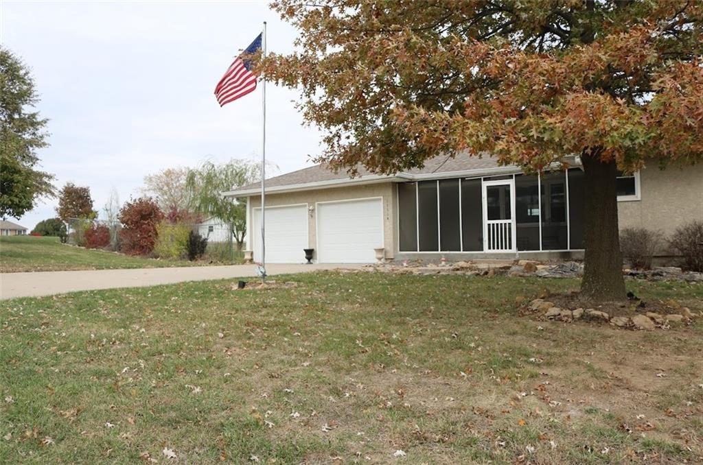 11114 Haskell Avenue