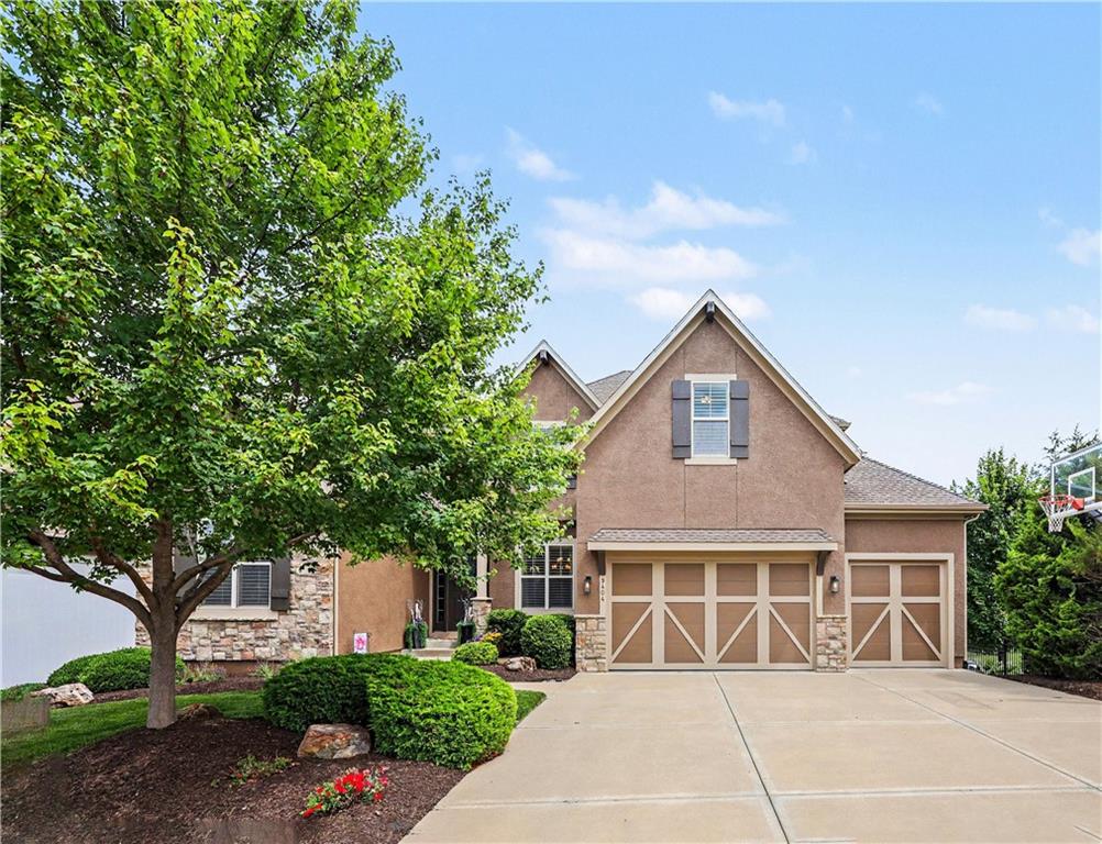 9404 W 163rd Place