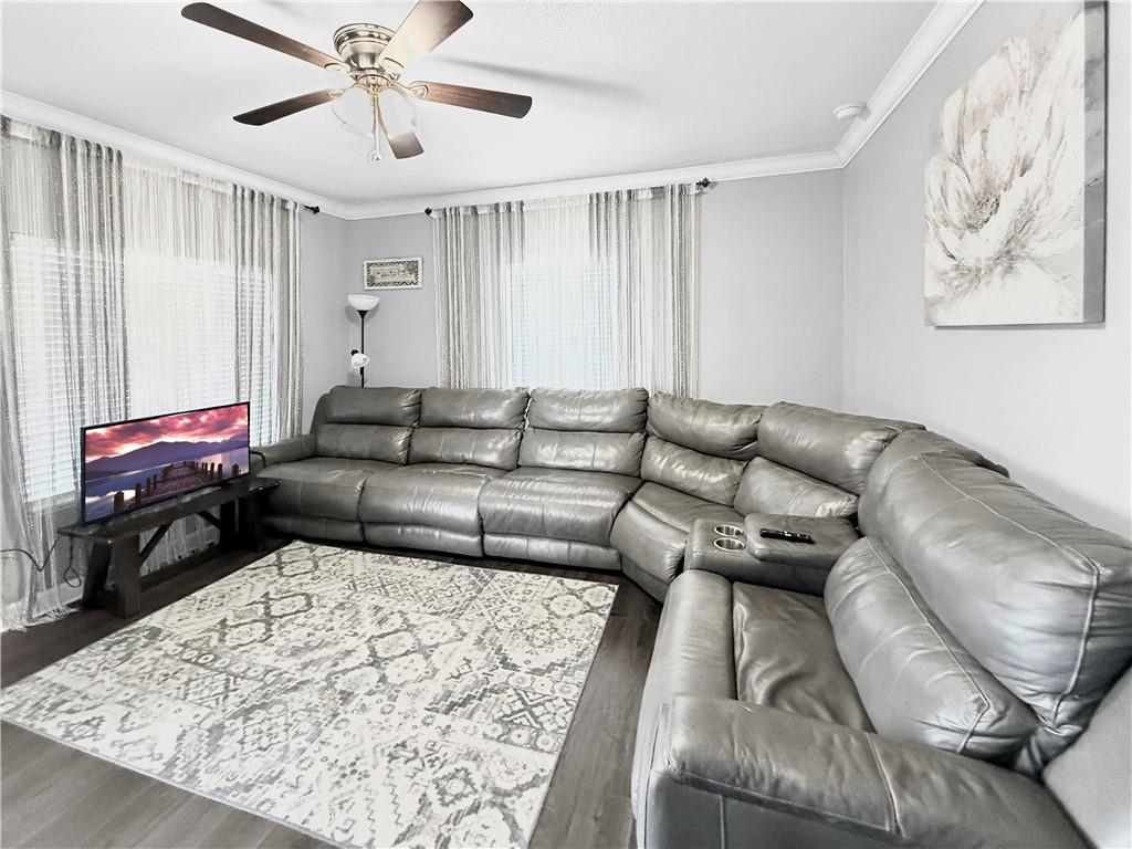 1704 S Moniteau Street