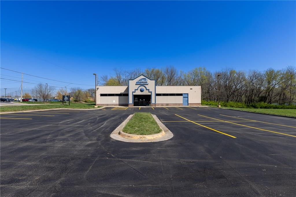 Kansas City, Missouri 64155, United States, ,Residential,Active,38666