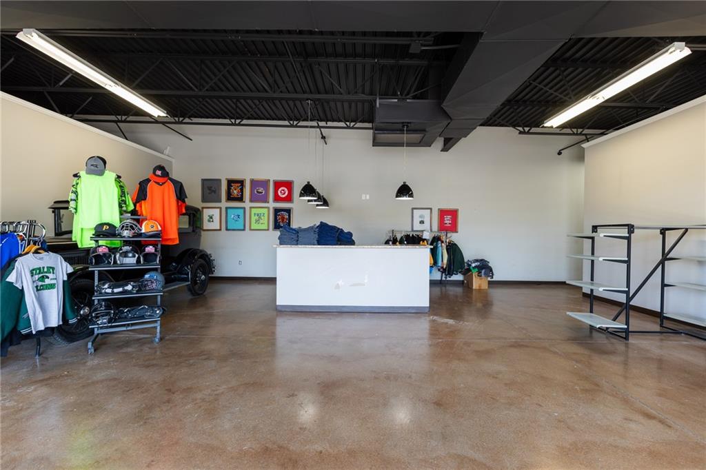 Kansas City, Missouri 64155, United States, ,Residential,Active,38666