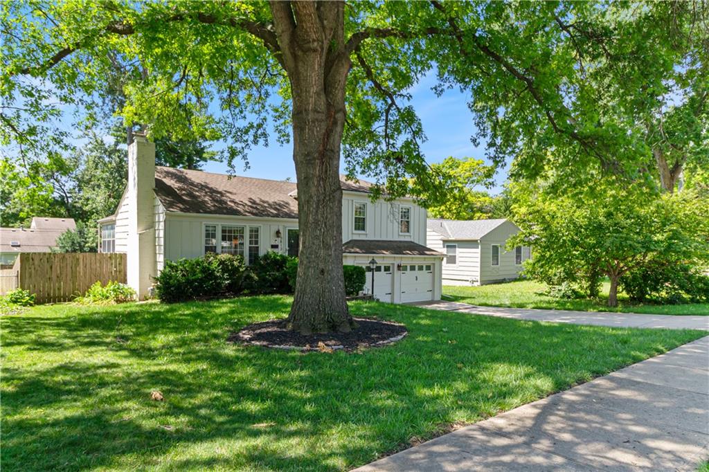 3813 W 79th Street