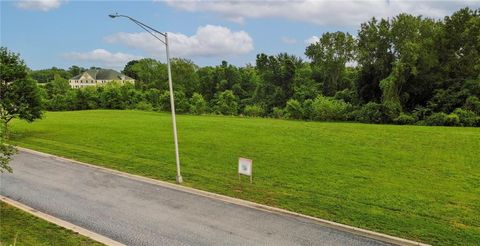 7849 Splitlog Avenue Kansas City KS 66112