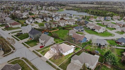 Tiny photo for 1842 White Tail Lane, Liberty, MO 64068 (MLS # 2610717)