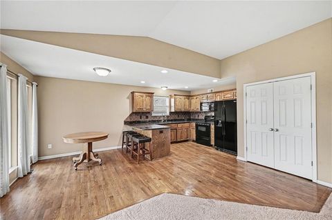 Tiny photo for 1842 White Tail Lane, Liberty, MO 64068 (MLS # 2610717)