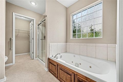 Tiny photo for 1842 White Tail Lane, Liberty, MO 64068 (MLS # 2610717)