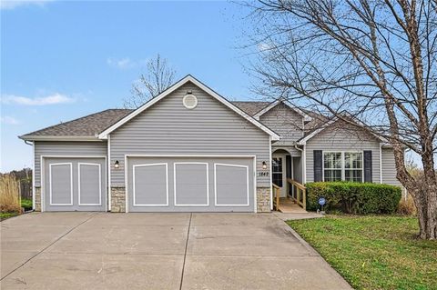 Tiny photo for 1842 White Tail Lane, Liberty, MO 64068 (MLS # 2610717)