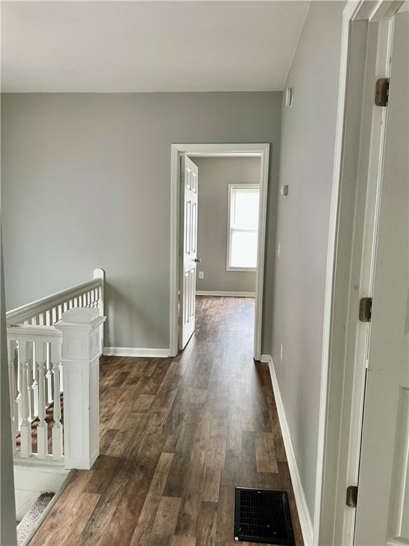 St Joseph, Missouri 64507, United States, 3 Bedrooms Bedrooms, ,2 BathroomsBathrooms,Residential,Pending,127024