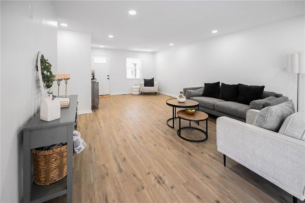 9409 Mckinley Street