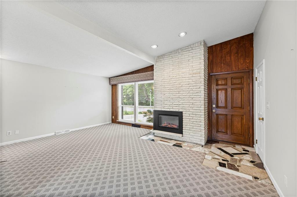 8404 Shawnee Lane