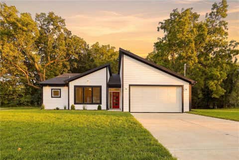 Photo of 5705 Tauromee Avenue, Kansas City, KS 66102 (MLS # 2636542)