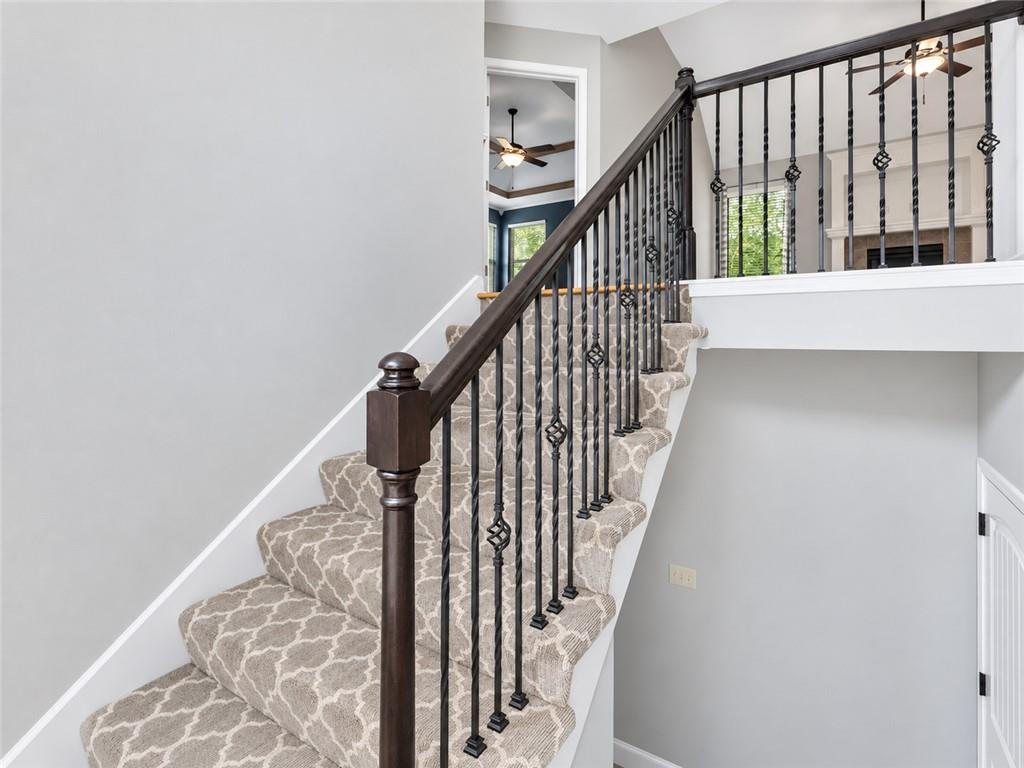 Photo of 412 Duncan Drive, Liberty, MO 64068 (MLS # 2641050)