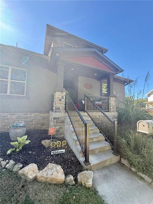1608 SW SMITH ST, BLUE SPRINGS, MO 64015 - Image f035eb319bded286e21bcec04cf19d9e/4034207503
