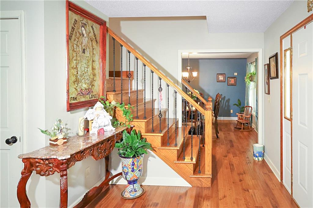 25002 E Twin Pines Drive