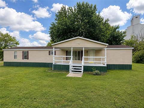 Photo of 809 W 9th Street, Baxter Springs, KS 66713 (MLS # 2625983)