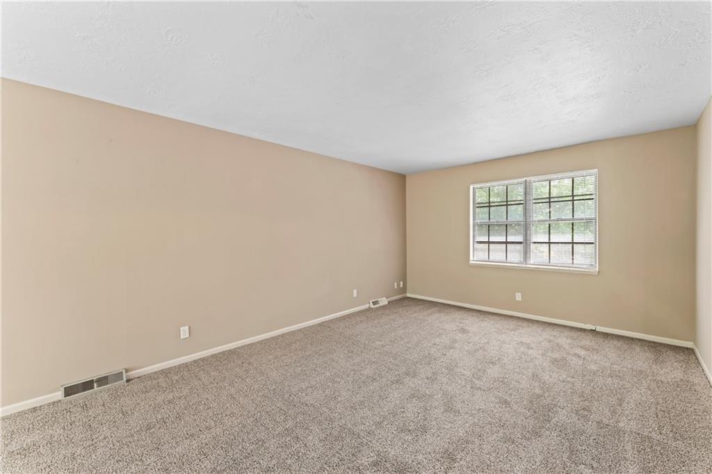 12912-12914 Beacon Avenue