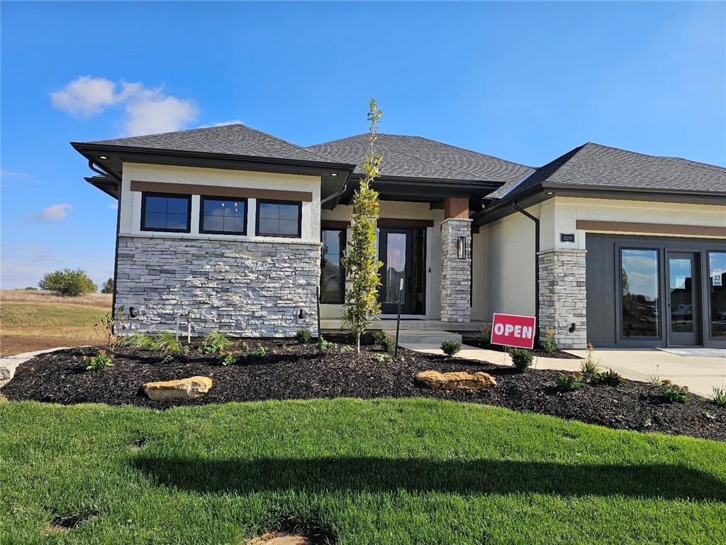 11209 S Sunray Street