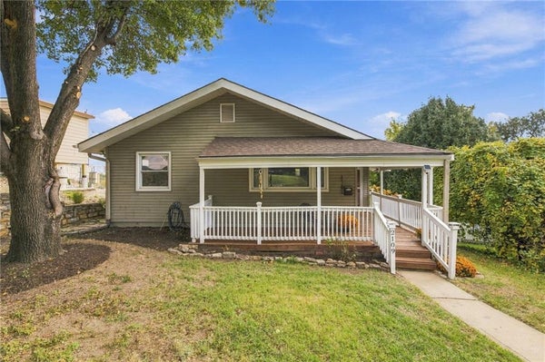 2109 JARBOE ST, KANSAS CITY, MO 64108 - Image f099bc1eabffc75dae592483ca2fbc54/3671017683