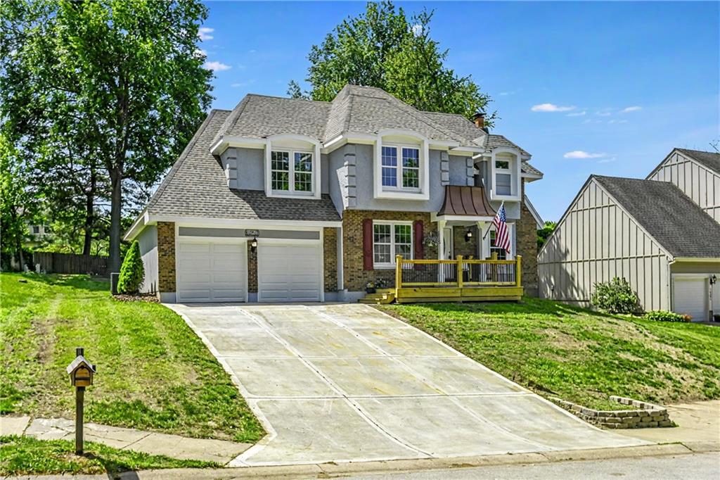 16253 W Briarwood Court