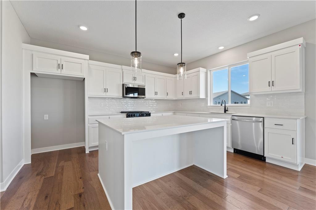 1505 SE Bailey Farms Parkway