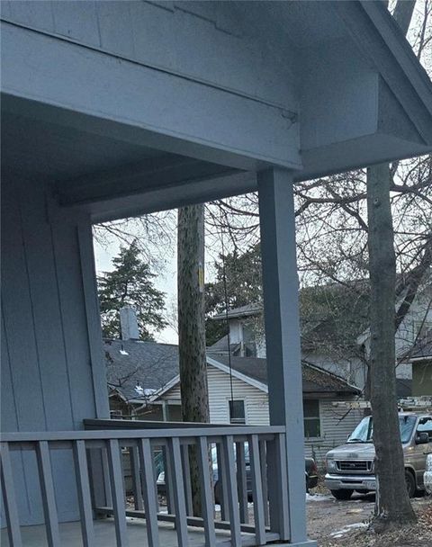 5809 E 16th Terrace Kansas City MO 64126