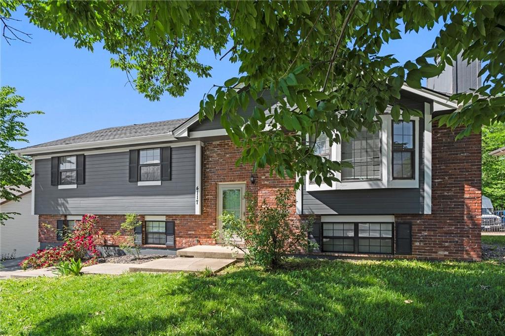 4117 NW Delwood Drive