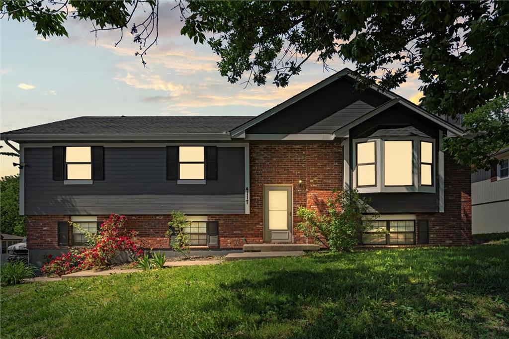 4117 NW Delwood Drive