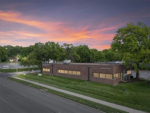 10801 W 87th Street Overland Park KS 66214