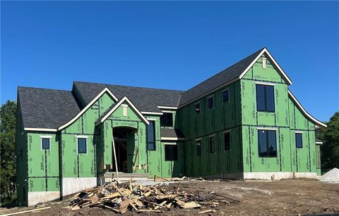 16905 Barton Street, Overland Park, KS 66221 - #: 2546173