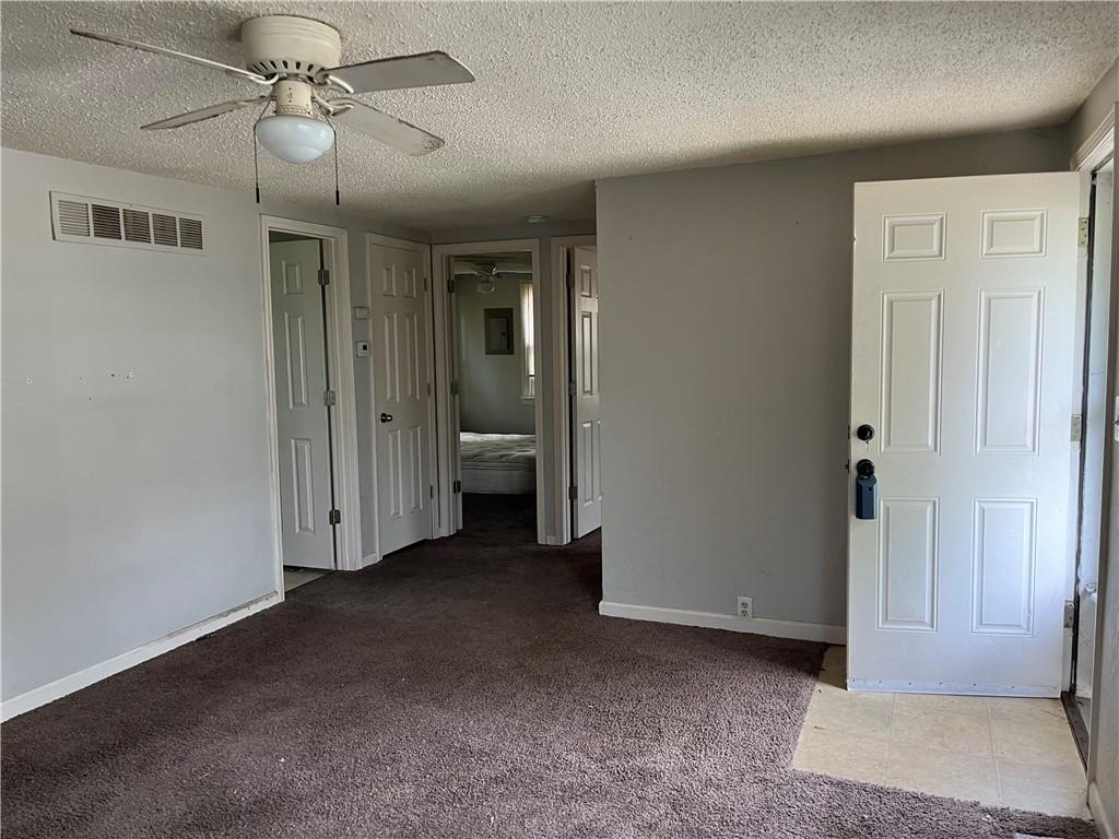 905 W Linden Avenue