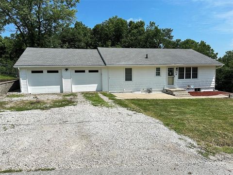 400 Beverly Avenue, Excelsior Springs, MO 64024 - #: 2570539