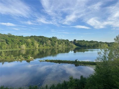 7017 Waters Edge Drive Parkville MO 64152