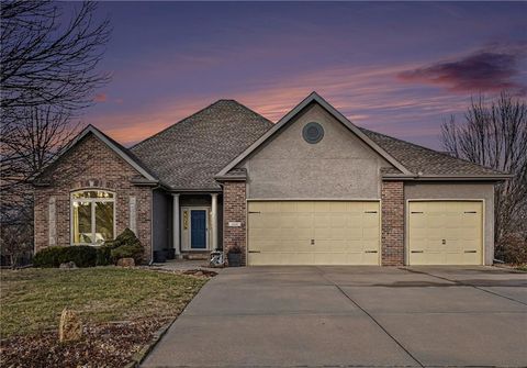 604 Indian Trail Court, Smithville, MO 64089 - #: 2595064