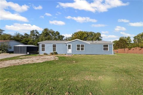 628 Taylor Street, Pomona, KS 66076 - MLS#: 2578656
