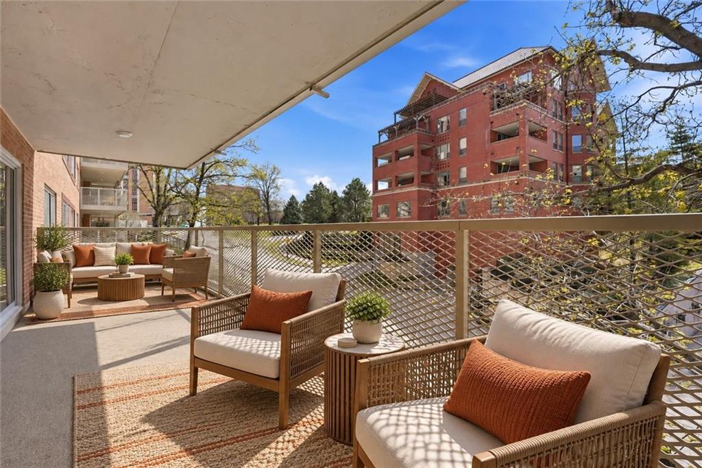 310 W 49 Street S 304