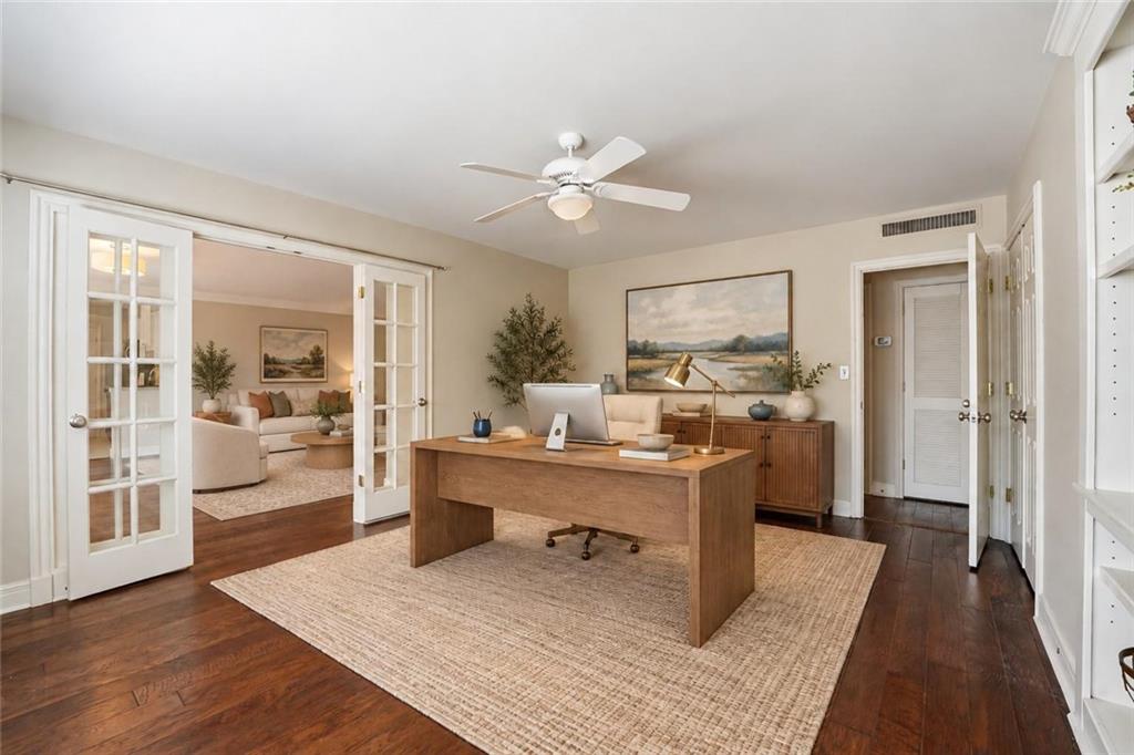 310 W 49 Street S 304