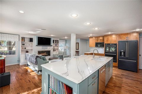 7475 Village Drive Prairie Village KS 66208