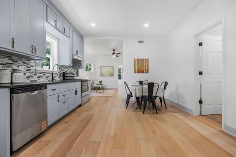 731 S Main Street, Ottawa, KS 66067 - MLS#: 2557346