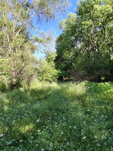 Tiny photo for 9404 Stillhouse Road, Liberty, MO 64068 (MLS # 2626447)