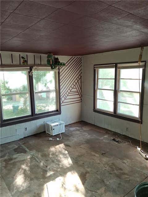 Tiny photo for 9404 Stillhouse Road, Liberty, MO 64068 (MLS # 2626447)