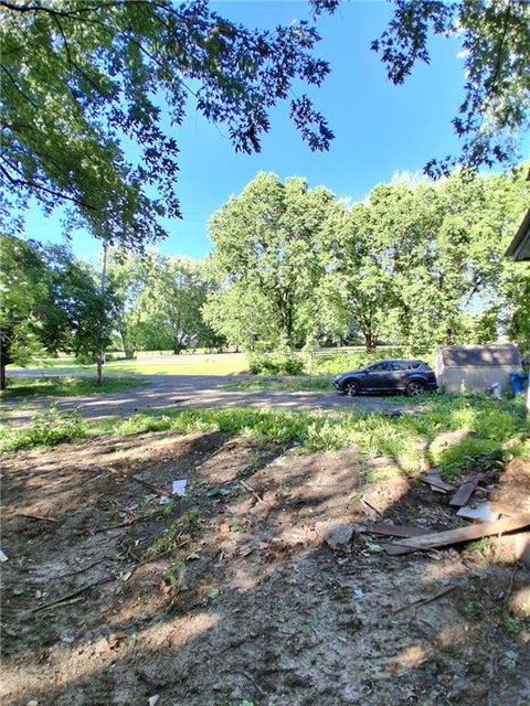 Tiny photo for 9404 Stillhouse Road, Liberty, MO 64068 (MLS # 2626447)