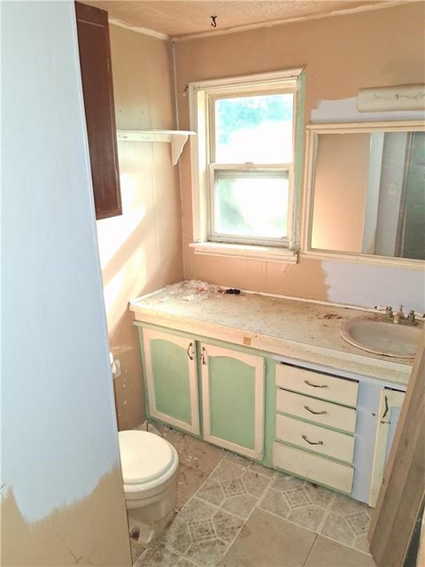 Tiny photo for 9404 Stillhouse Road, Liberty, MO 64068 (MLS # 2626447)