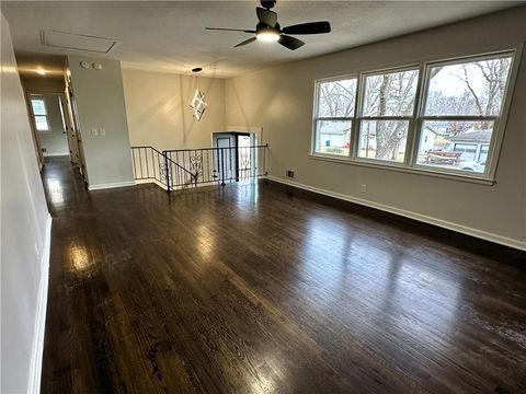 Tiny photo for 406 Melrose Street, Liberty, MO 64068 (MLS # 2594778)