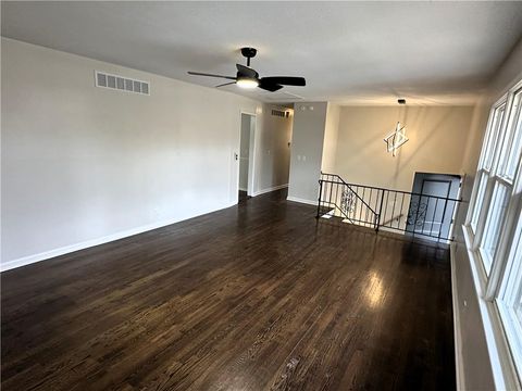 Tiny photo for 406 Melrose Street, Liberty, MO 64068 (MLS # 2594778)