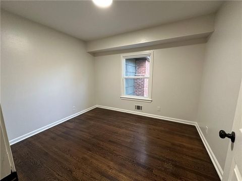 Tiny photo for 406 Melrose Street, Liberty, MO 64068 (MLS # 2594778)