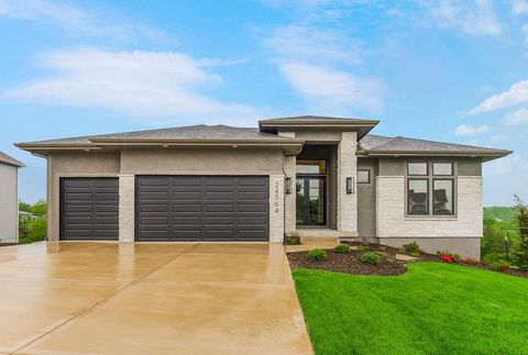 Photo of 24564 W 124th Terrace, Olathe, KS 66061 (MLS # 2579445)